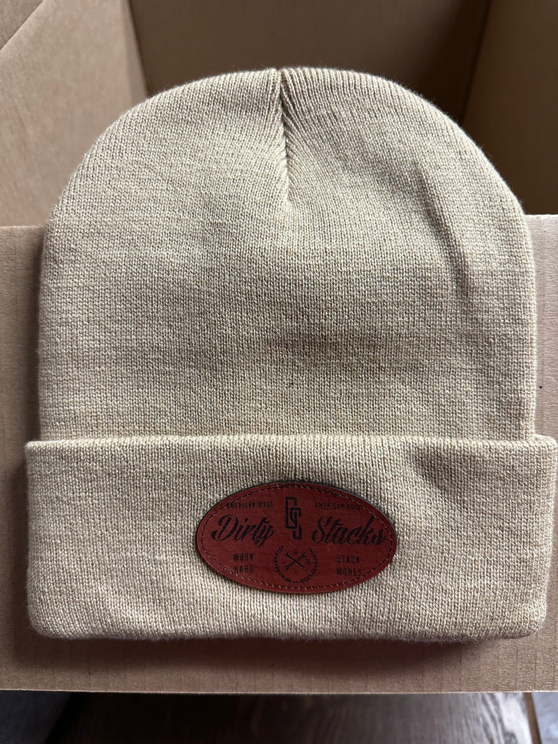 Circle leather patch beanie Tan